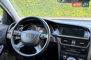 Седан Audi A4 2014 в Києві