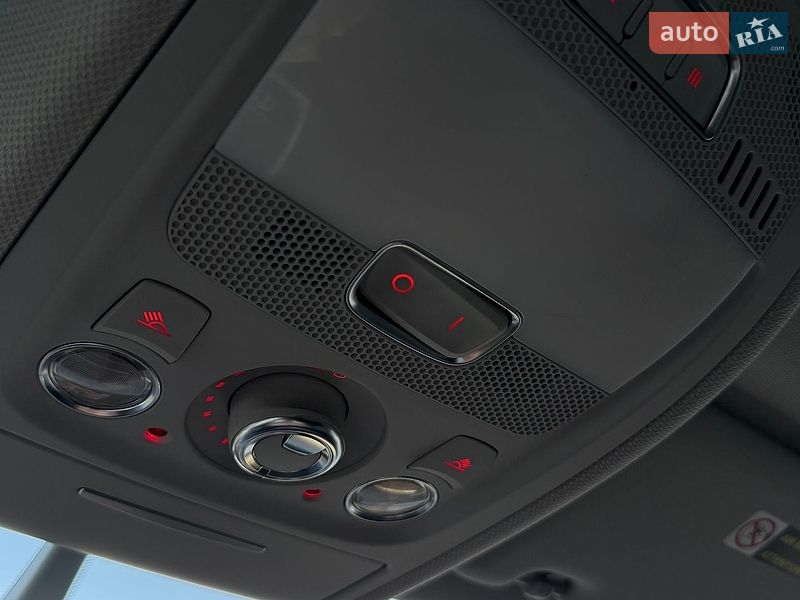Седан Audi A4 2014 в Києві