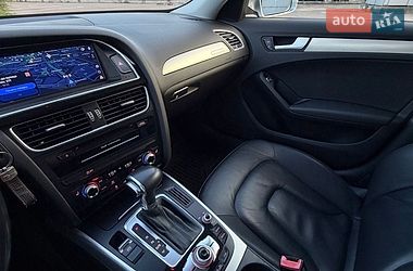 Седан Audi A4 2014 в Києві