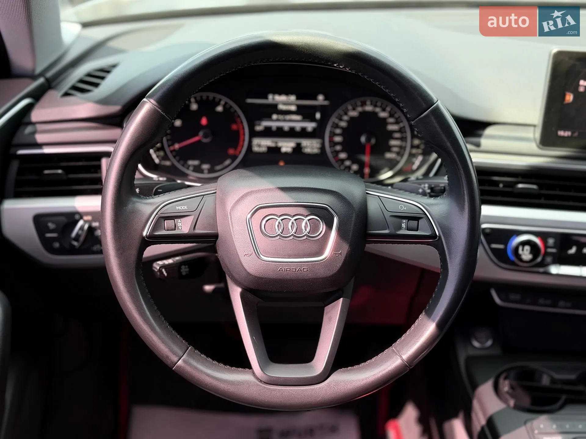 2018 Audi A4 - мініатюра 30