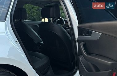 Седан Audi A4 2016 в Самборе