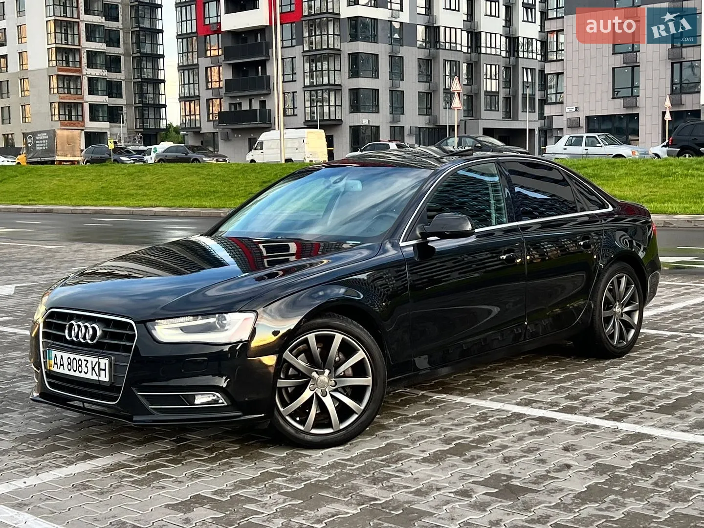 Audi A4 2013 VIN WAUFFAFLXDN046814 фото оголошення 3 з 57
