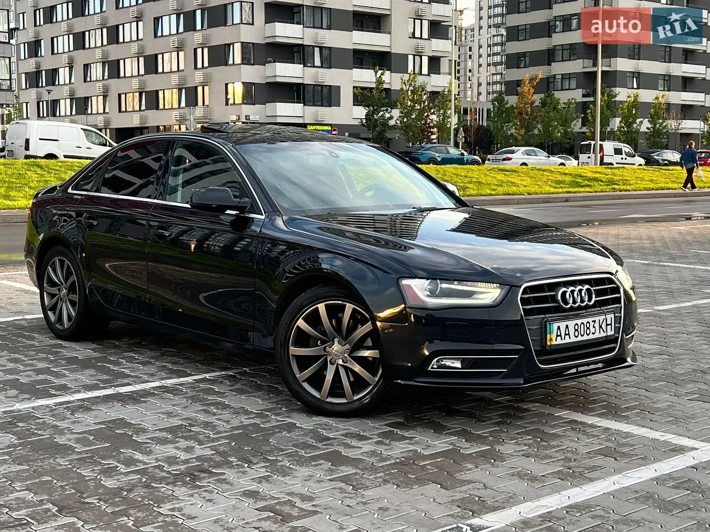 Audi A4 2013 VIN WAUFFAFLXDN046814 фото оголошення 8 з 57