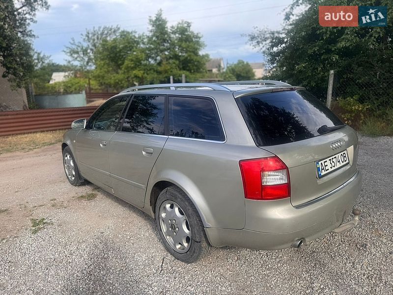Універсал Audi A4 2004 в Кам'янському