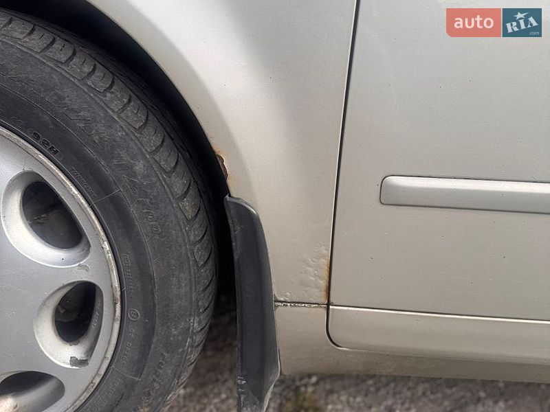 Універсал Audi A4 2004 в Кам'янському