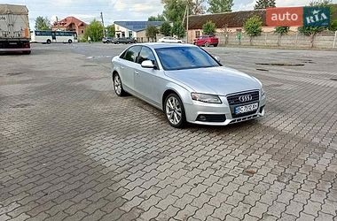 Седан Audi A4 2008 в Городке