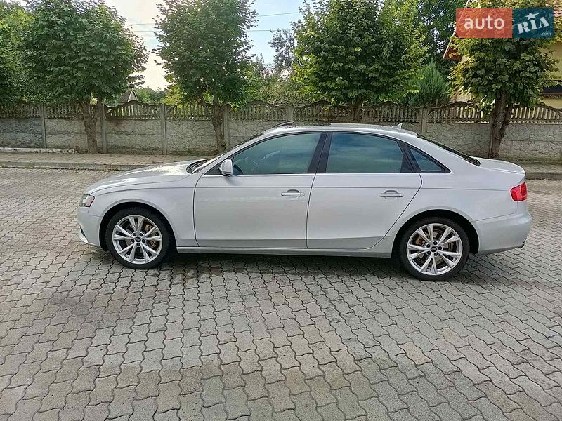 Седан Audi A4 2008 в Городке