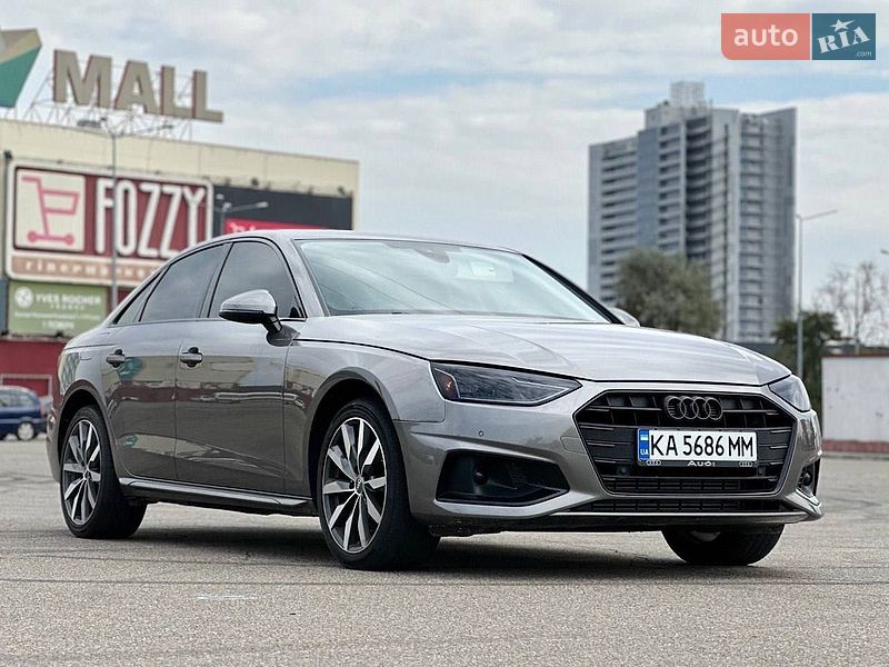 Седан Audi A4 2020 в Києві