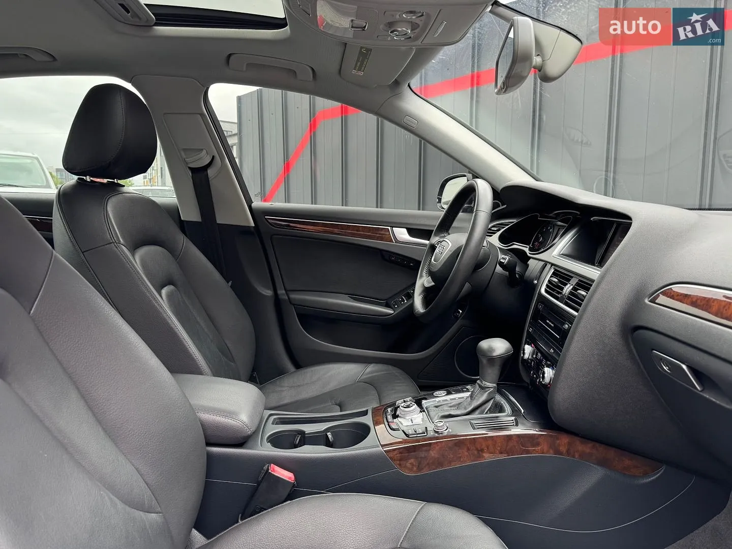 2013 Audi A4 - мініатюра 30