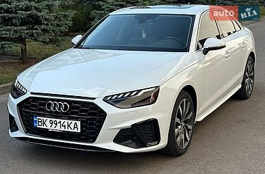 Седан Audi A4 2023 в Киеве