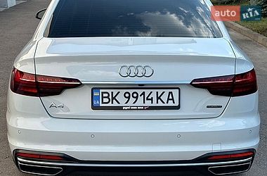 Седан Audi A4 2023 в Киеве