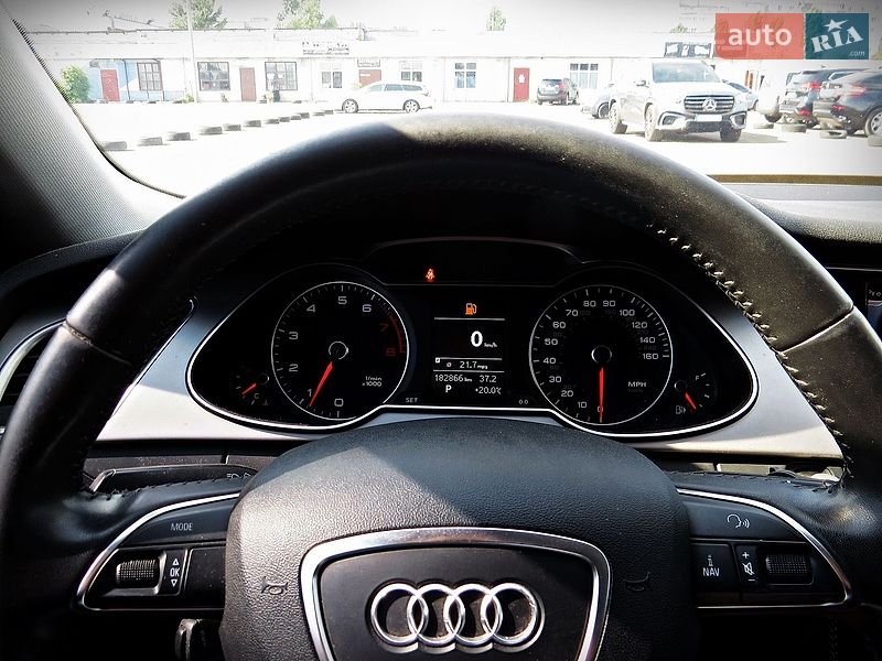 Седан Audi A4 2014 в Черкасах