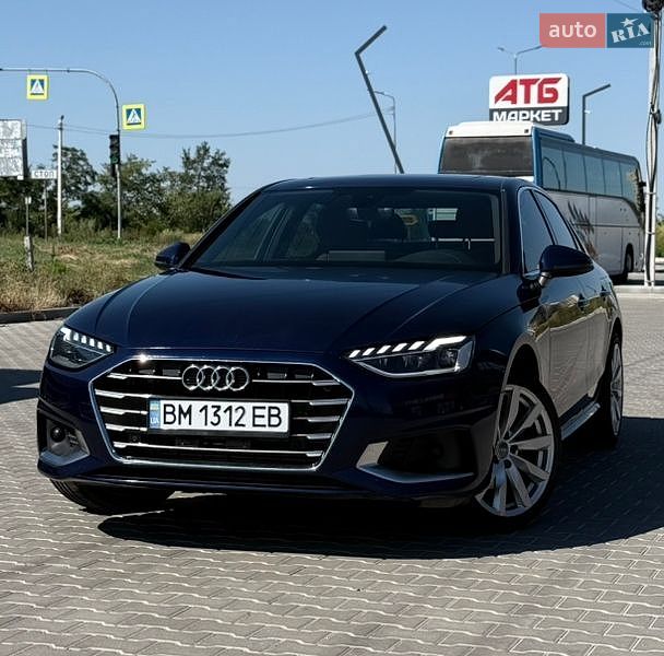Седан Audi A4 2020 в Киеве
