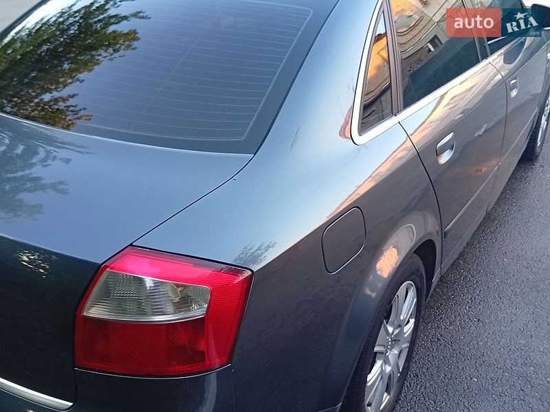Седан Audi A4 2003 в Днепре