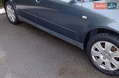 Седан Audi A4 2003 в Днепре
