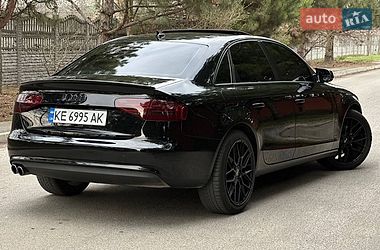 Седан Audi A4 2013 в Дніпрі