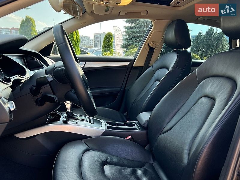 Седан Audi A4 2014 в Львові