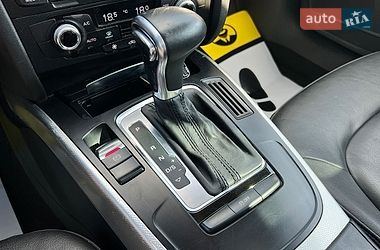 Седан Audi A4 2014 в Львові