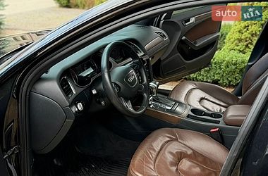 Седан Audi A4 2013 в Городке