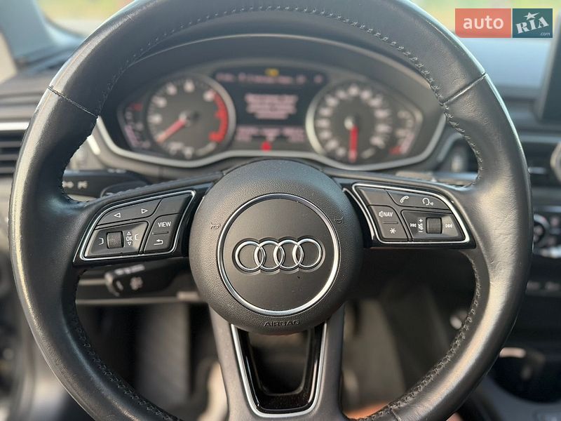 Седан Audi A4 2019 в Києві