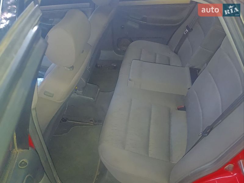 Седан Audi A4 1999 в Згурівці
