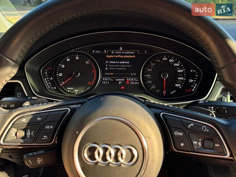 Седан Audi A4 2019 в Черновцах