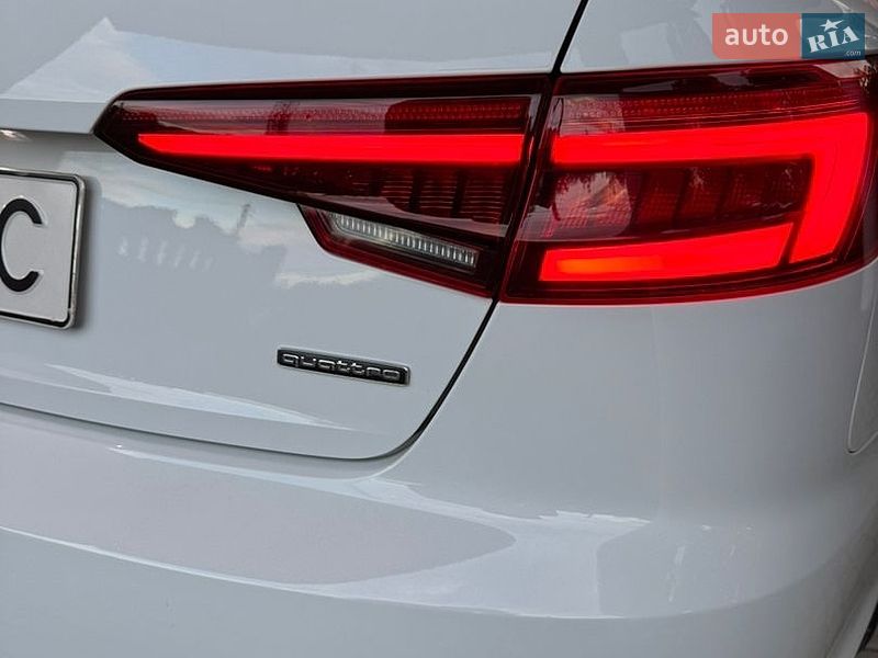 Седан Audi A4 2019 в Черновцах
