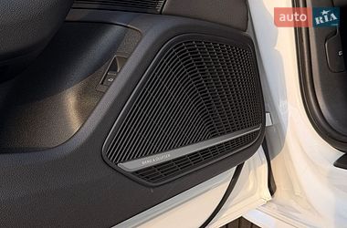 Седан Audi A4 2017 в Кривому Розі