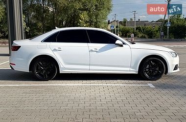 Седан Audi A4 2017 в Рівному