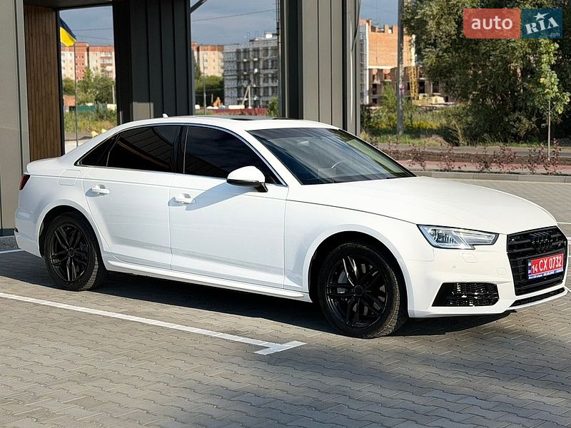 Седан Audi A4 2017 в Рівному