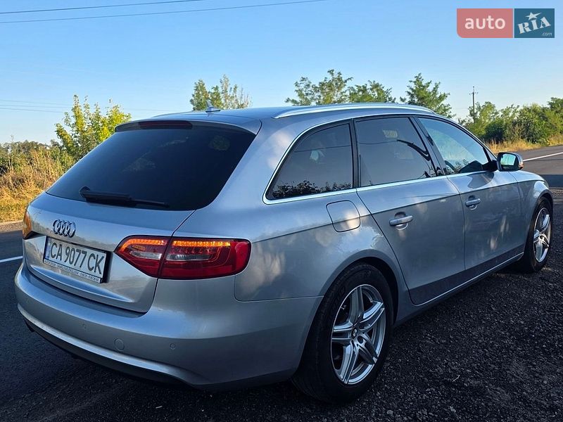 Универсал Audi A4 2014 в Киеве