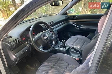 Универсал Audi A4 2000 в Буче