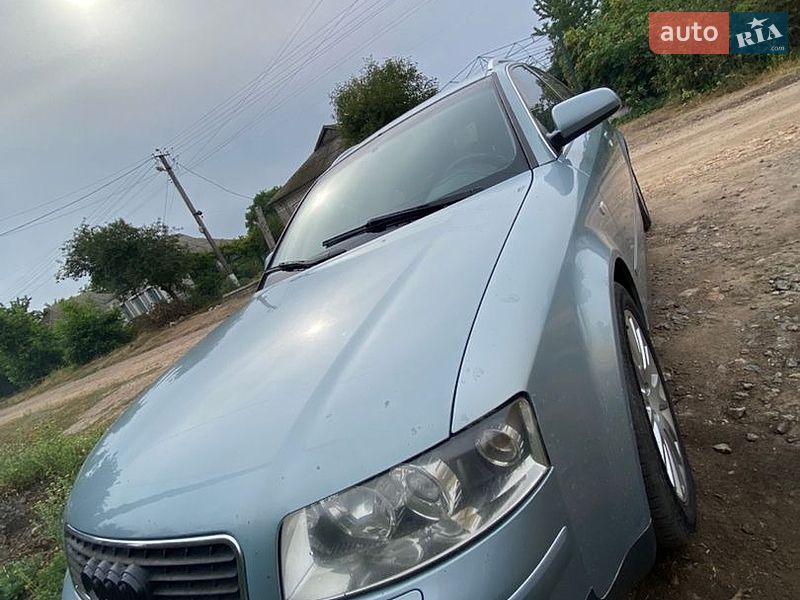 Универсал Audi A4 2002 в Вознесенске