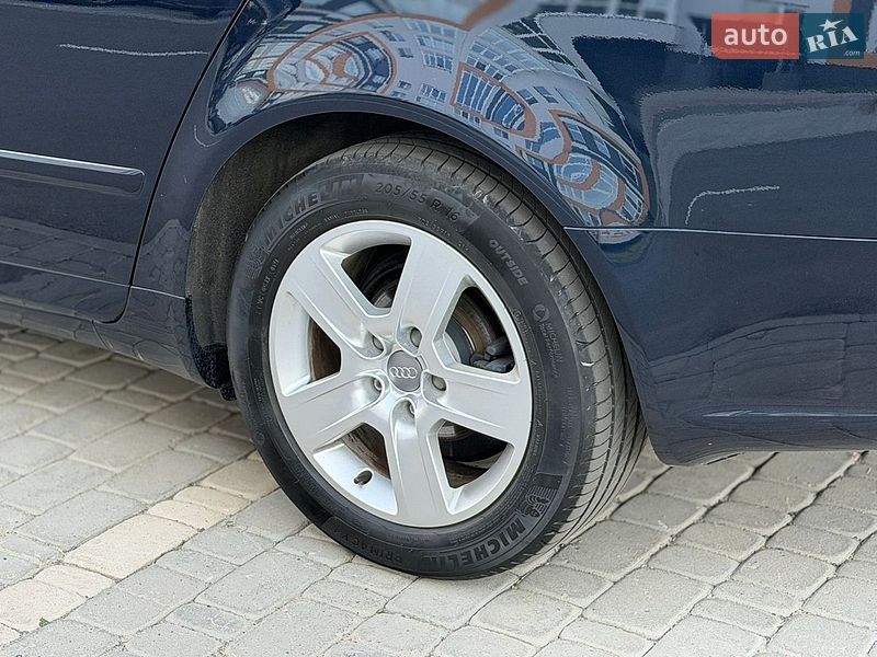 Седан Audi A4 2007 в Виннице