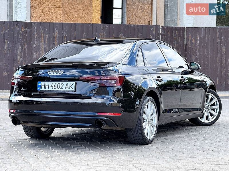 Седан Audi A4 2015 в Одесі