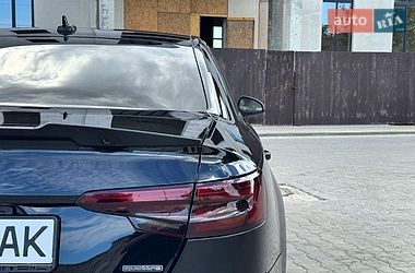 Седан Audi A4 2015 в Одесі