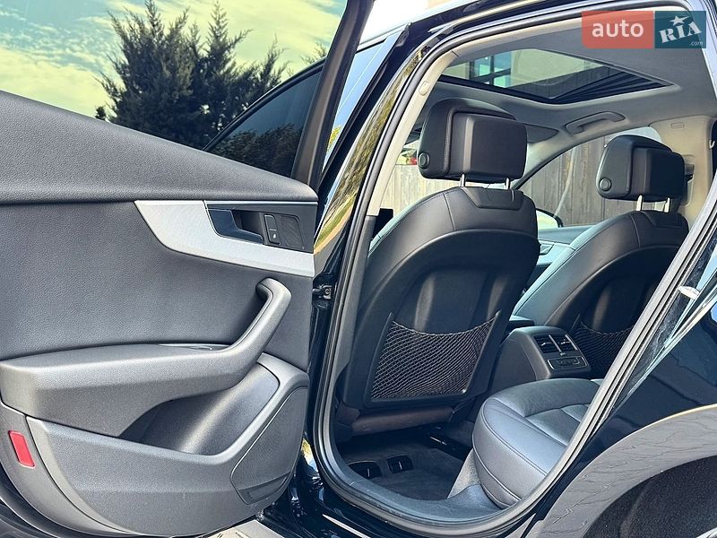 Седан Audi A4 2015 в Одесі