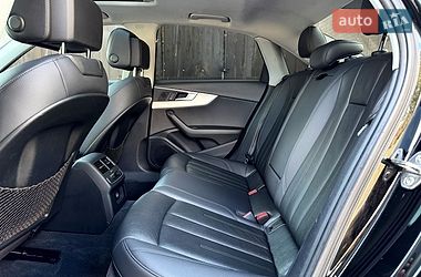 Седан Audi A4 2015 в Одесі
