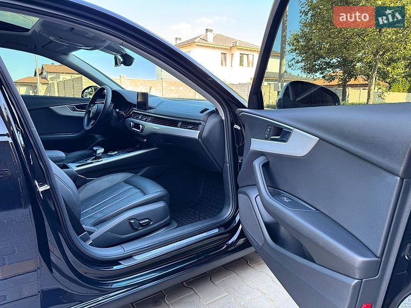 Седан Audi A4 2015 в Одесі