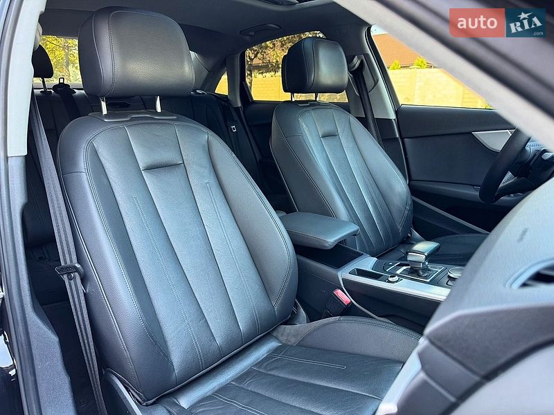 Седан Audi A4 2015 в Одесі