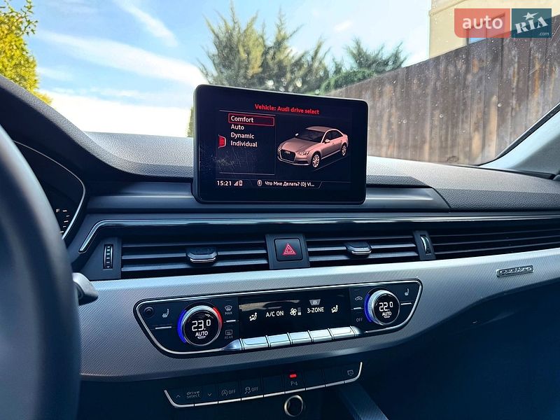 Седан Audi A4 2015 в Одесі
