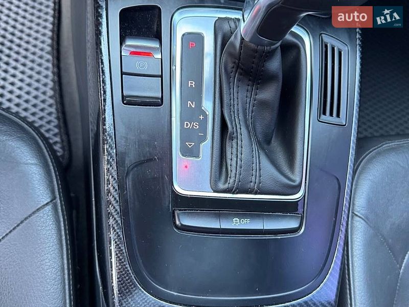 Седан Audi A4 2013 в Полтаві