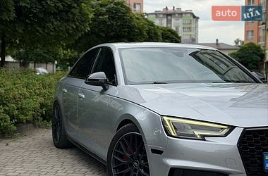 Седан Audi A4 2017 в Ивано-Франковске