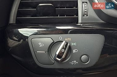 Седан Audi A4 2017 в Ивано-Франковске