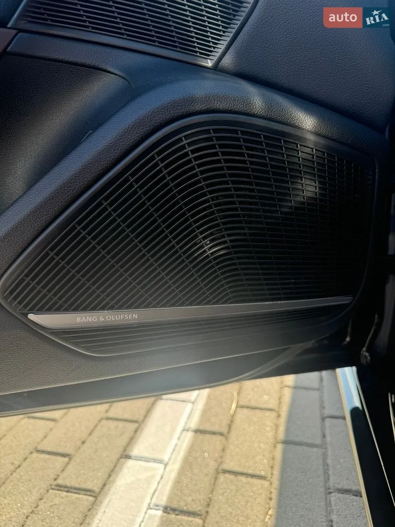 2016 Audi A4 - мініатюра 38