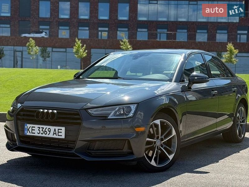 Audi A4 2019