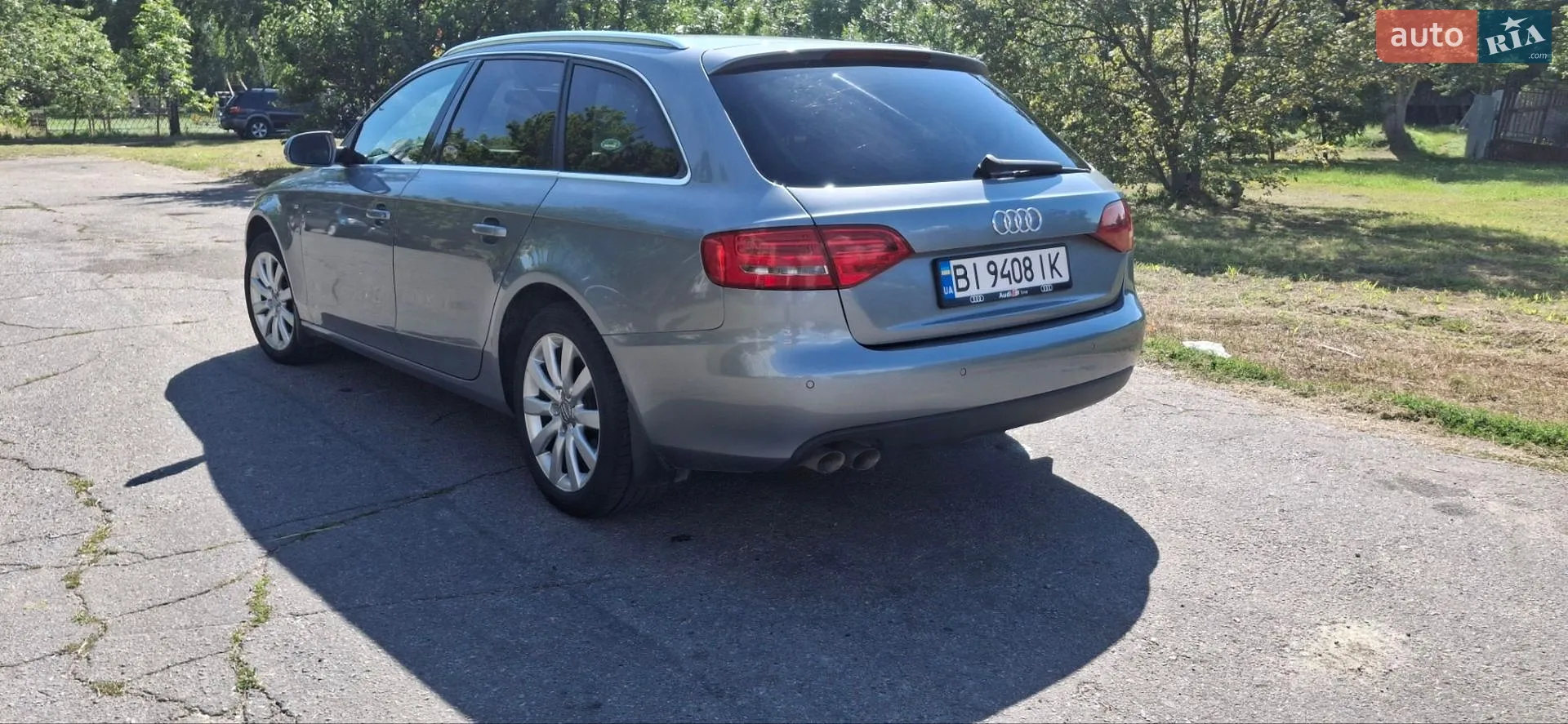 2010 Audi A4 - фото 1
