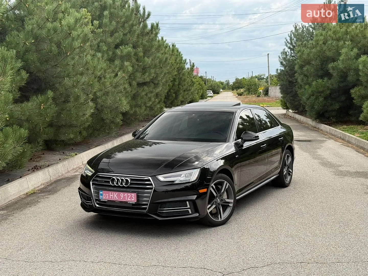 2017 Audi A4 - фото 1