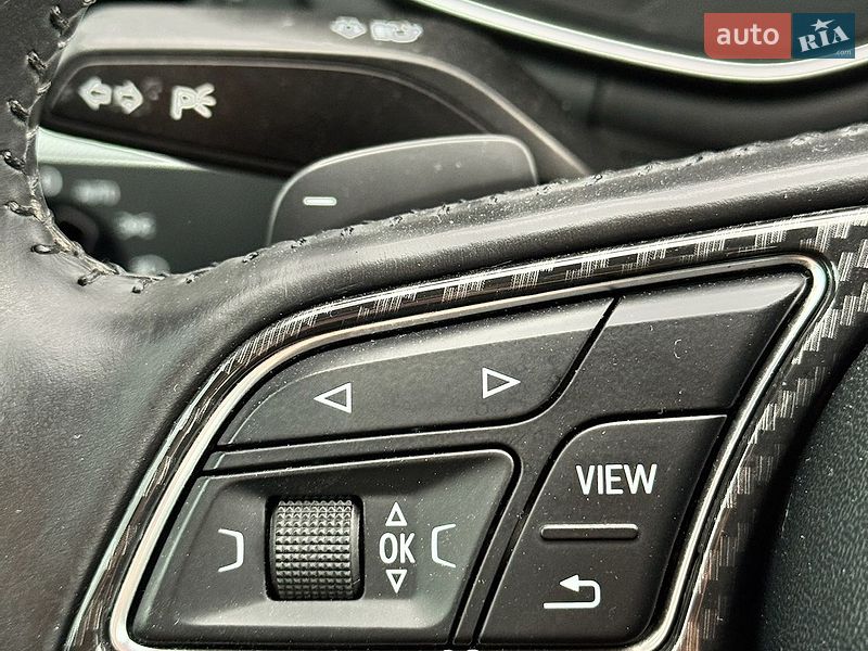 Седан Audi A4 2016 в Полтаве