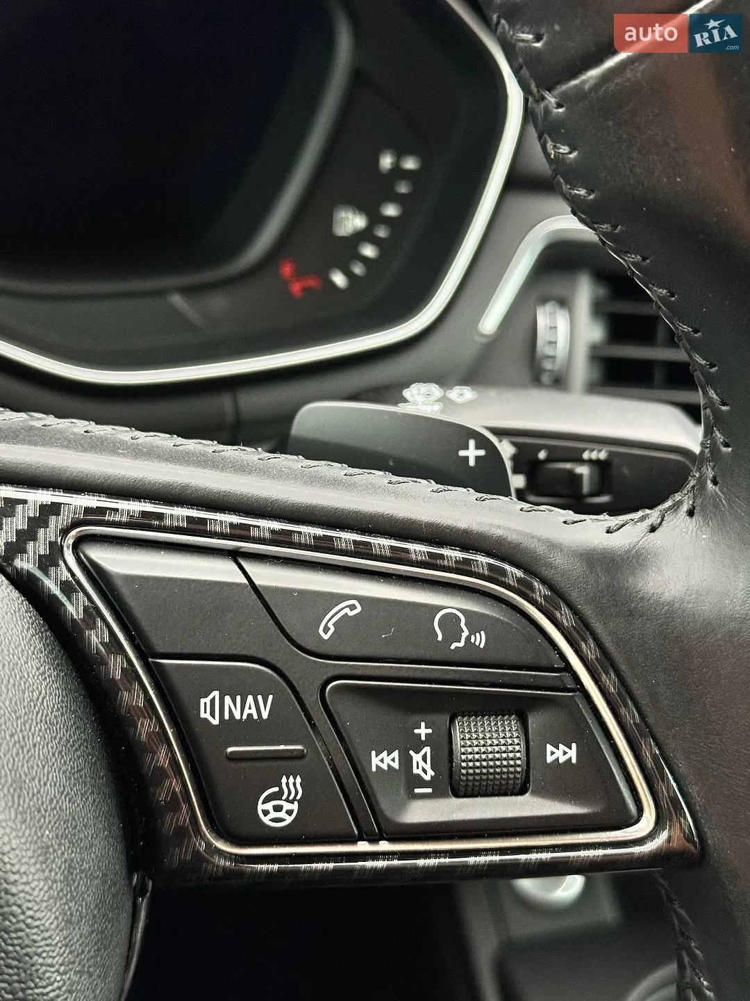 2016 Audi A4 - мініатюра 31